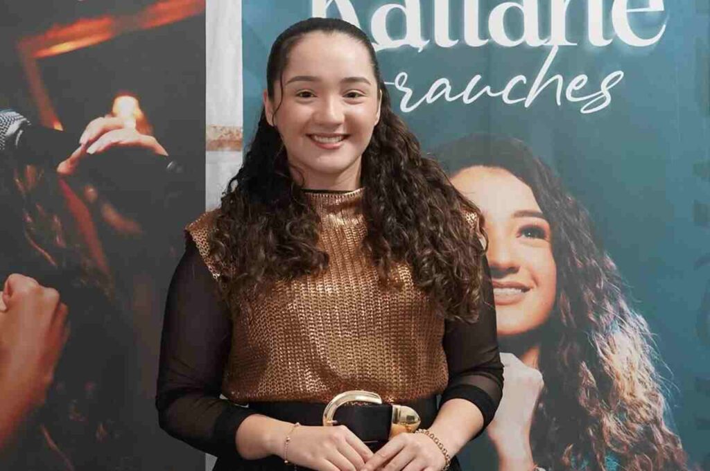 Cantora Kailane Frauches enfrenta assédio digital e se posiciona