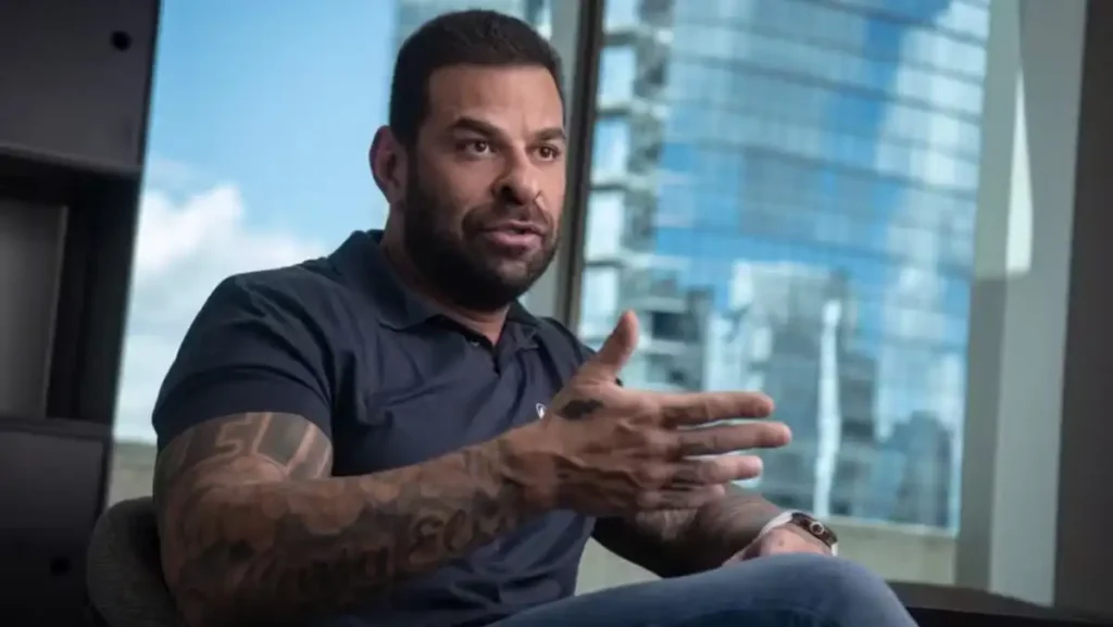 Pastor Fabiano Zettel se entrega à Polícia Federal em operação