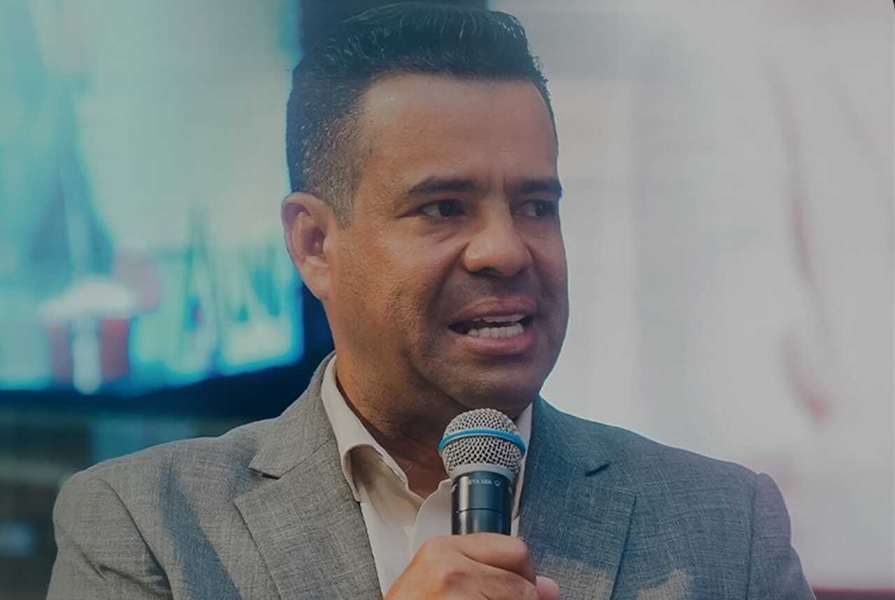 Pastor Moisés Leopoldino desmente boatos sobre falecimento