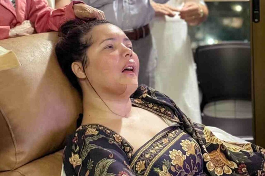 Amanda Wanessa celebra 39 anos e emociona com louvor