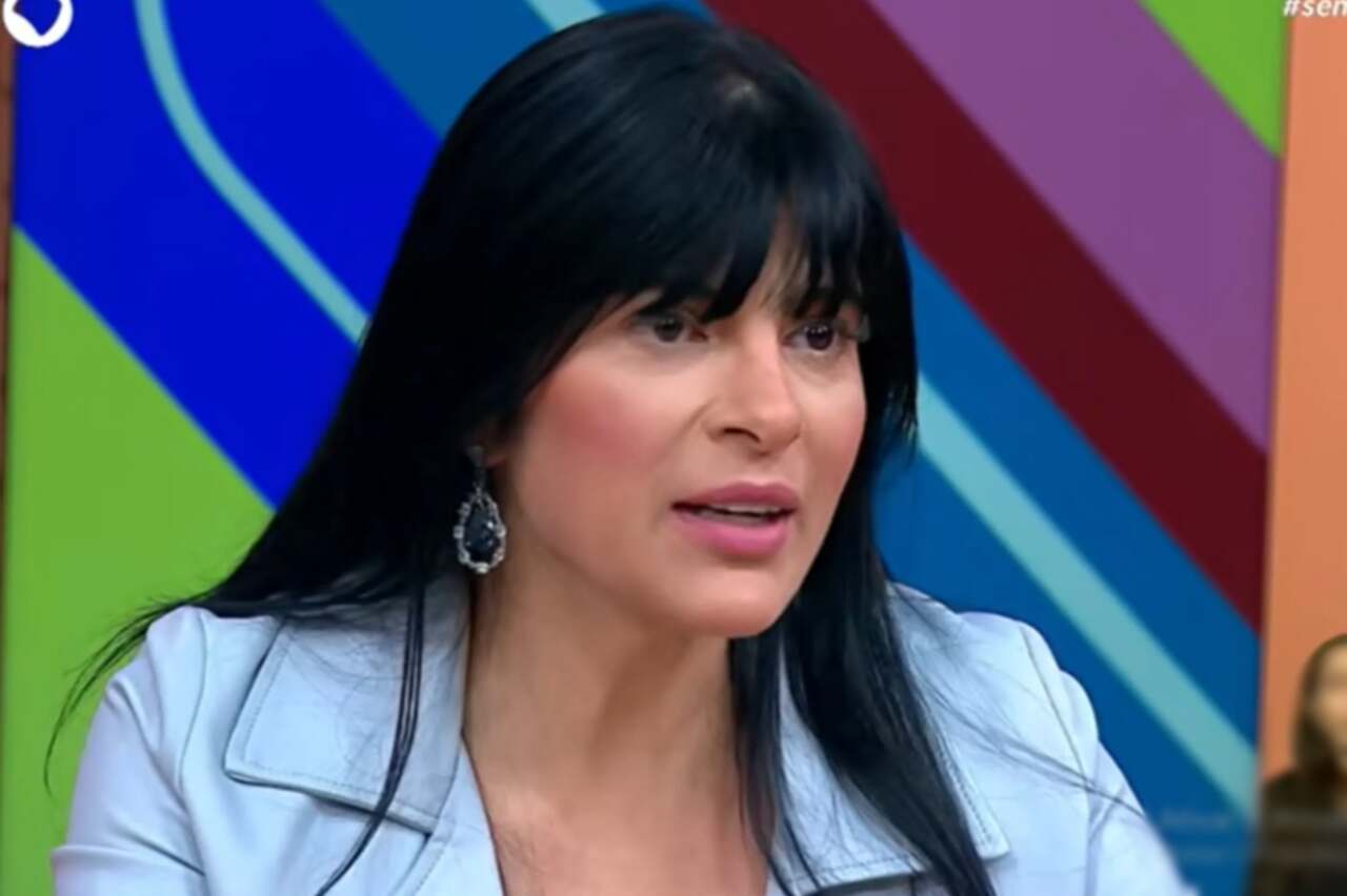 Fernanda Brum Fala Sobre Preconceito e Boicote ao Gospel