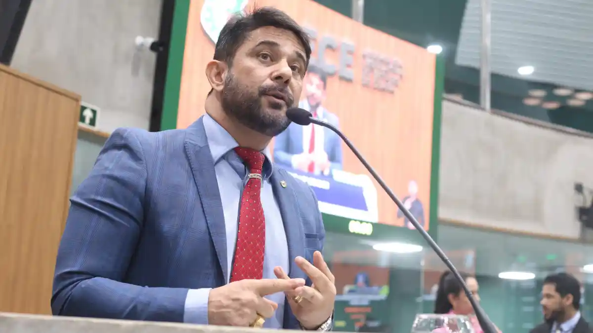 Apóstolo Luiz Henrique Defende Evangelização sem Politicagem