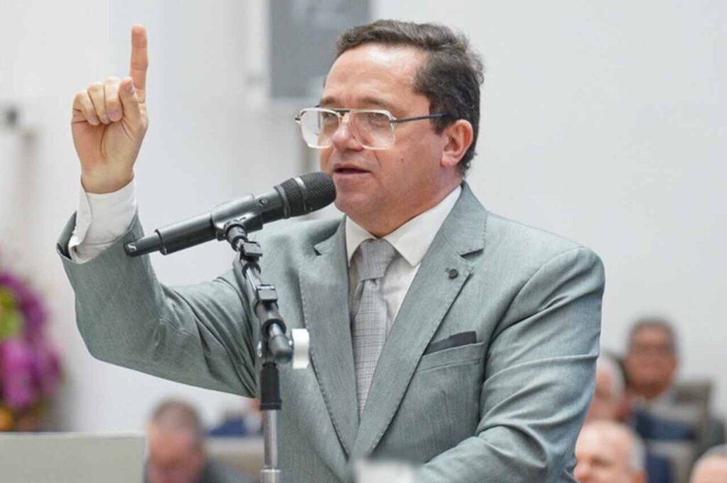 Pastor critica uso de roupas de academia por fiéis da IEADPE
