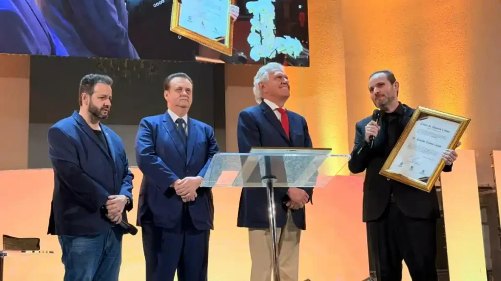 Ronaldo Caiado recebe título honorífico da ADSA Brasil
