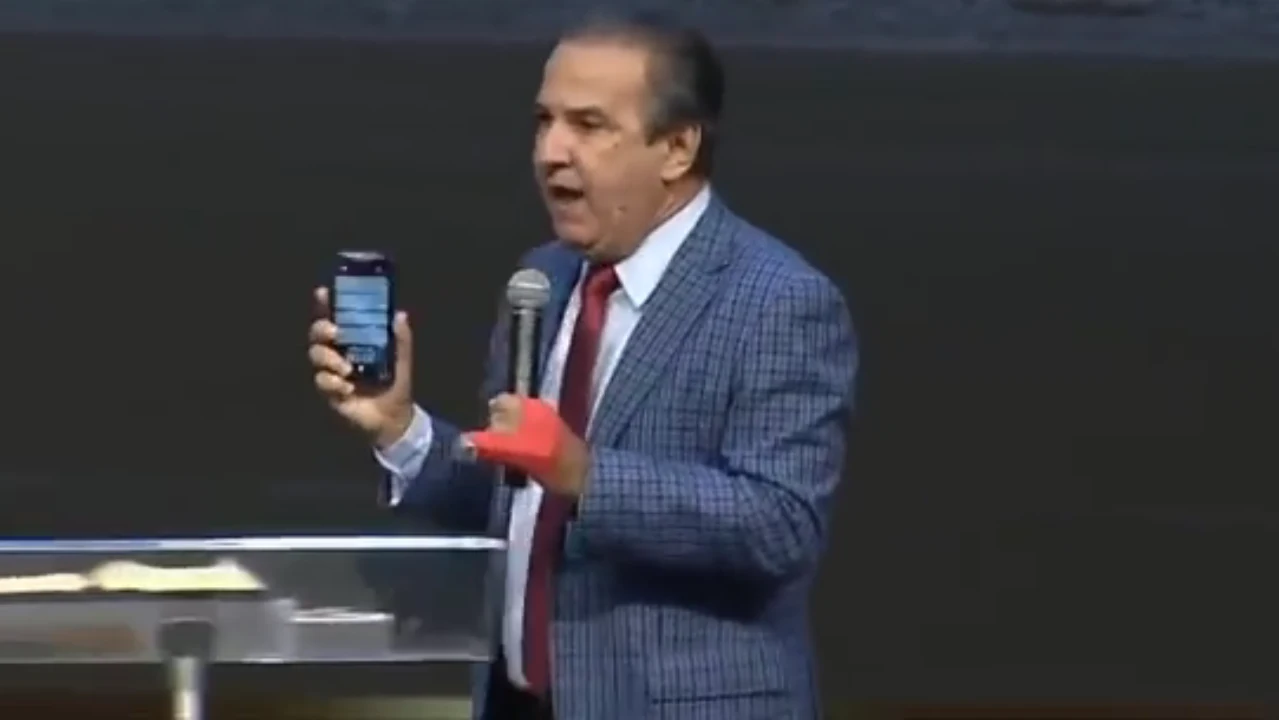 Apreensão do celular de Silas Malafaia e suas implicações políticas