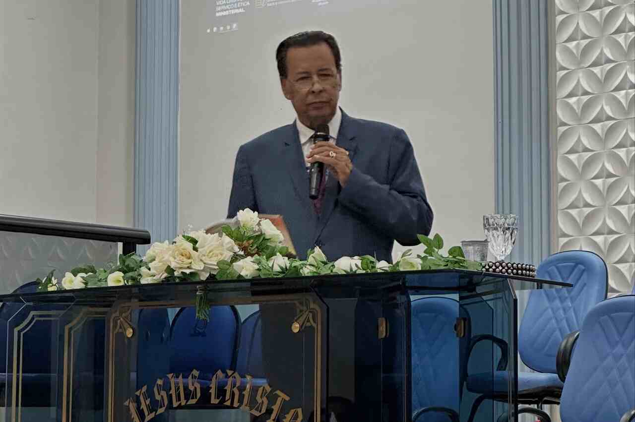 Presidente da Assembleia de Deus no Paraná critica Helena Raquel
