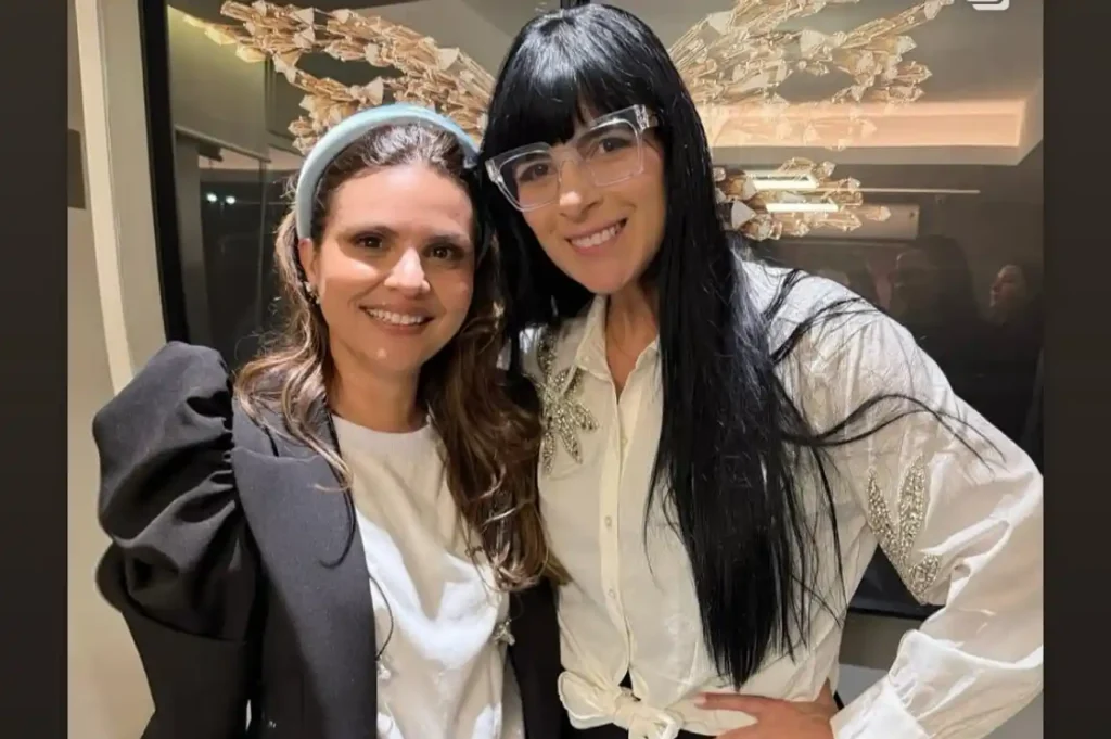 Aline Barros se apresenta em evento de carnaval e gera polêmica