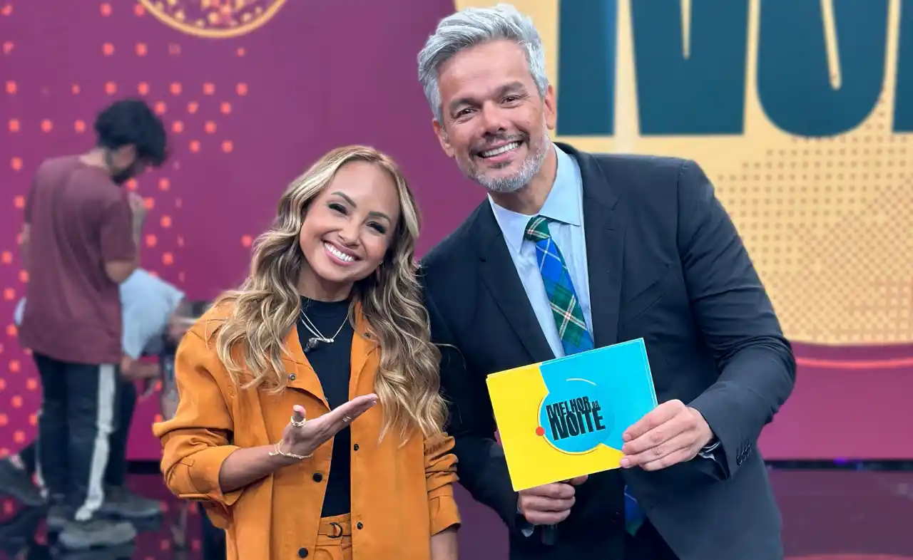 Bruna Karla menciona Aline Barros em entrevista na TV